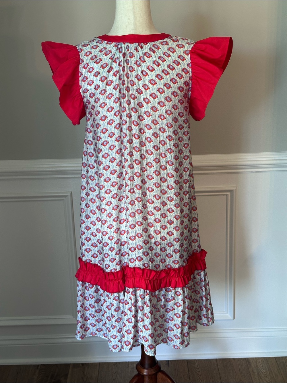 NEW Voy Red Printed Contrast Ruffle Sleeve Tiered Dress size Small - Picture 4 of 11